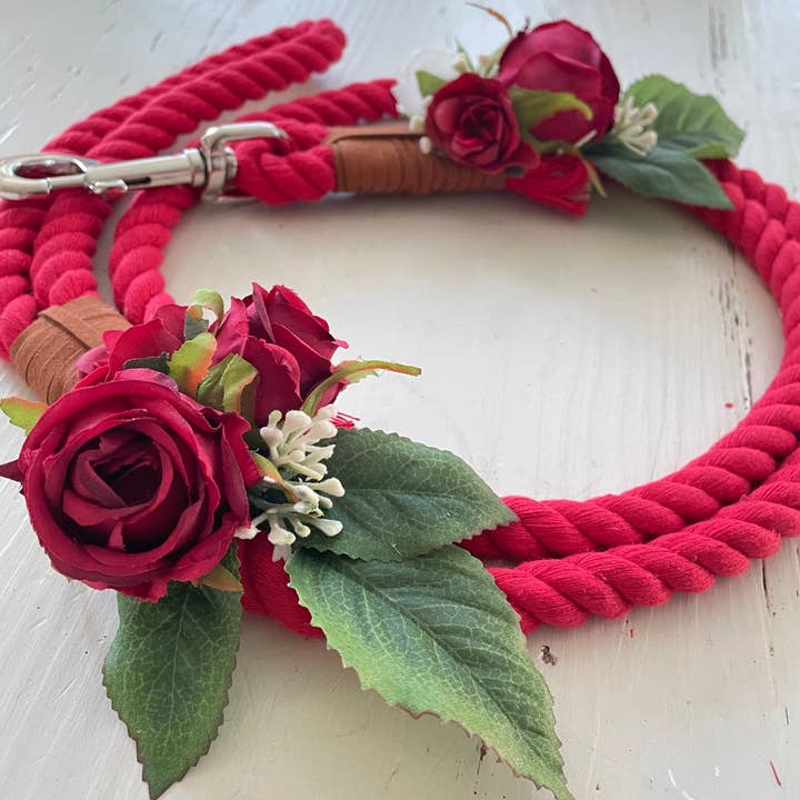 Trela de corda de algodão vermelha com flores: Casamento, Dia dos Namorados por atacado de Wolf and Wonder