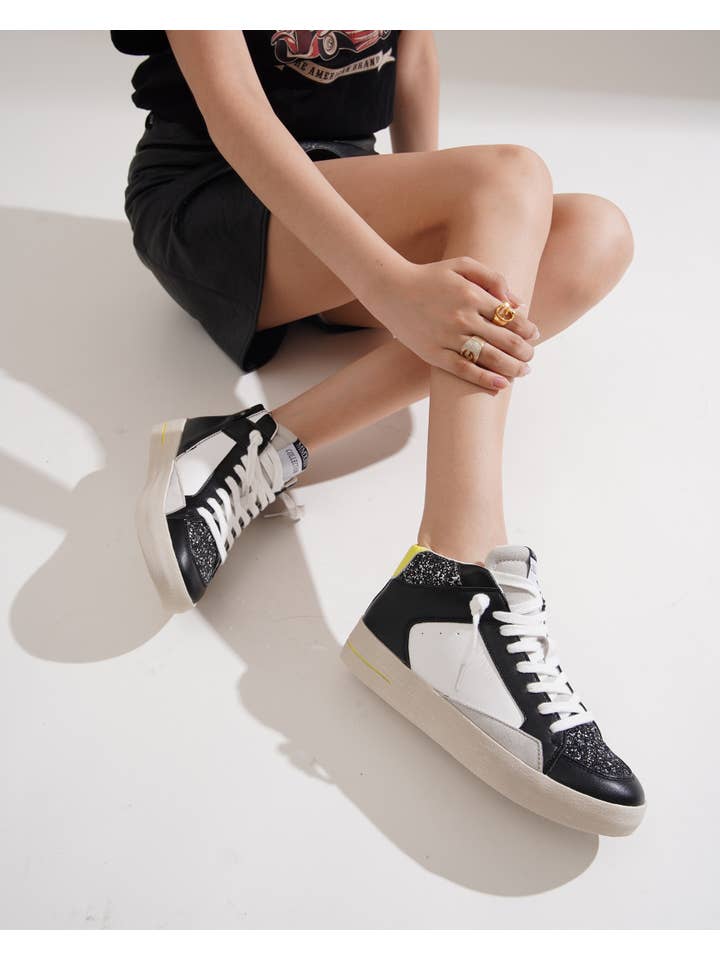 CEREZA - Wholesale Lifestyle Sneakers - Women's - Women's High-cut Platform Sneakers with with glitter detail2