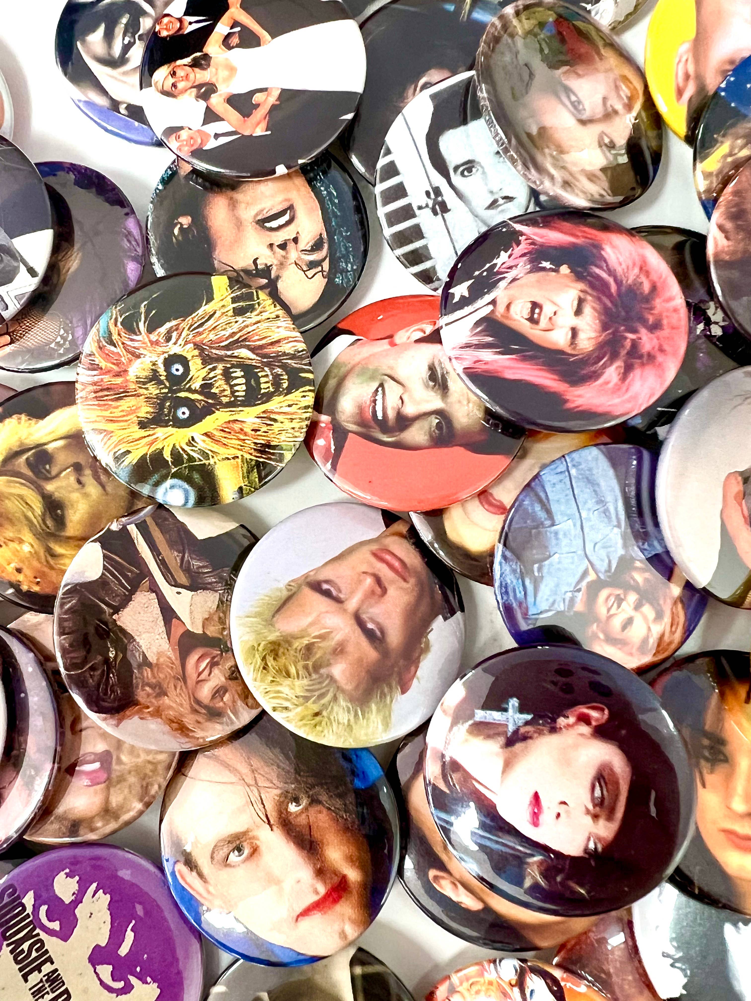 Bite Your Granny – wholesale Lapel pin/button – X25 Upcycled Rock / Pop Badge Assortment (pack of 25)1