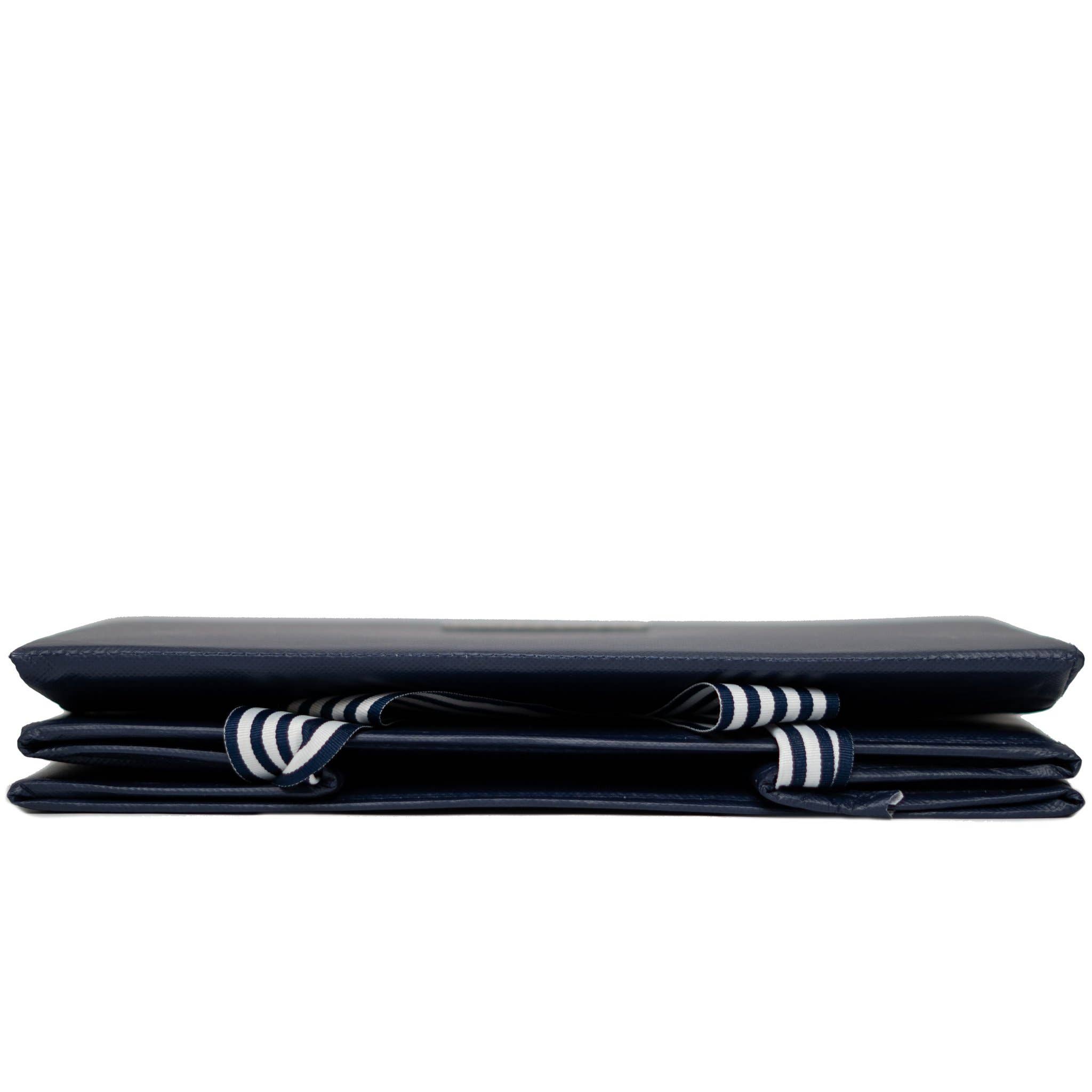 EverWrap - Wholesale Gift Box - Reusable Shoebox-Sized Gift Box3