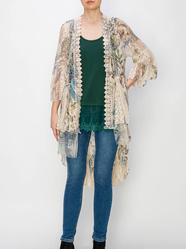 FEA Cardigan Kimono Éthéré en Dentelle à Étages Haut-Bas - 4508 BG/FEA FL en vente sur Faire0