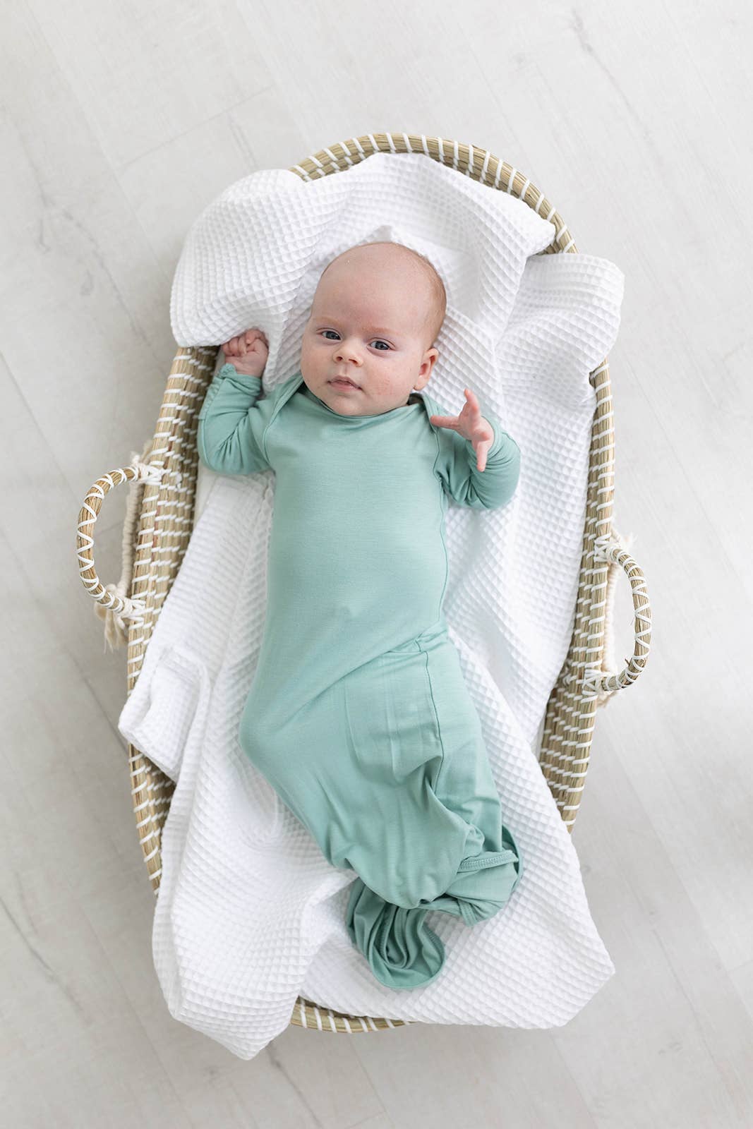 Stroller Society - Vente Ensemble gigoteuse – bébé - Ensemble Noué pour Nouveau-né avec Bonnet - Vêtements pour Bébé - Équipage7