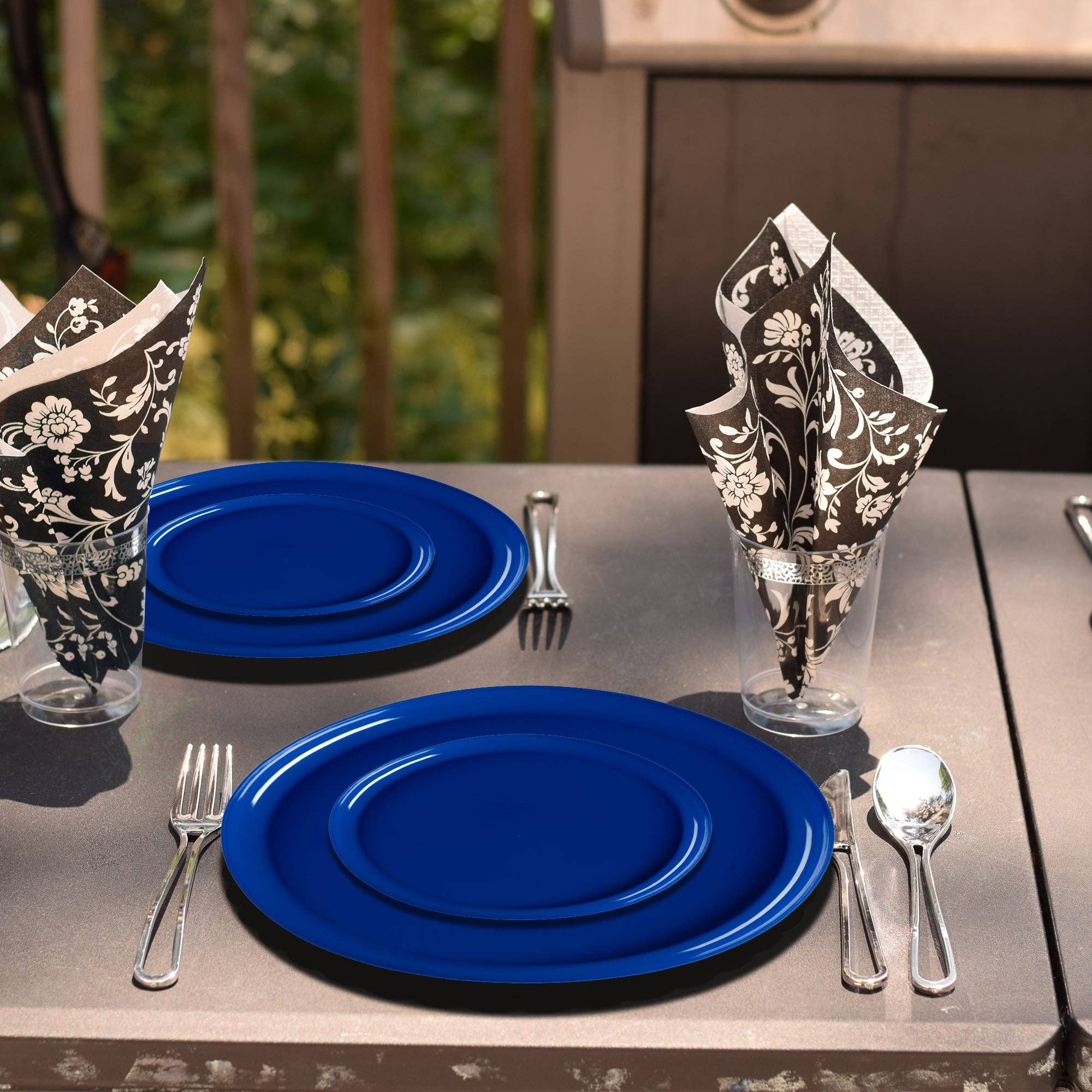 Smarty had a Party – wholesale Disposable plate – 8.5" Blue Flat Round Plastic Appetizer/Salad Plates - 10 pcs8