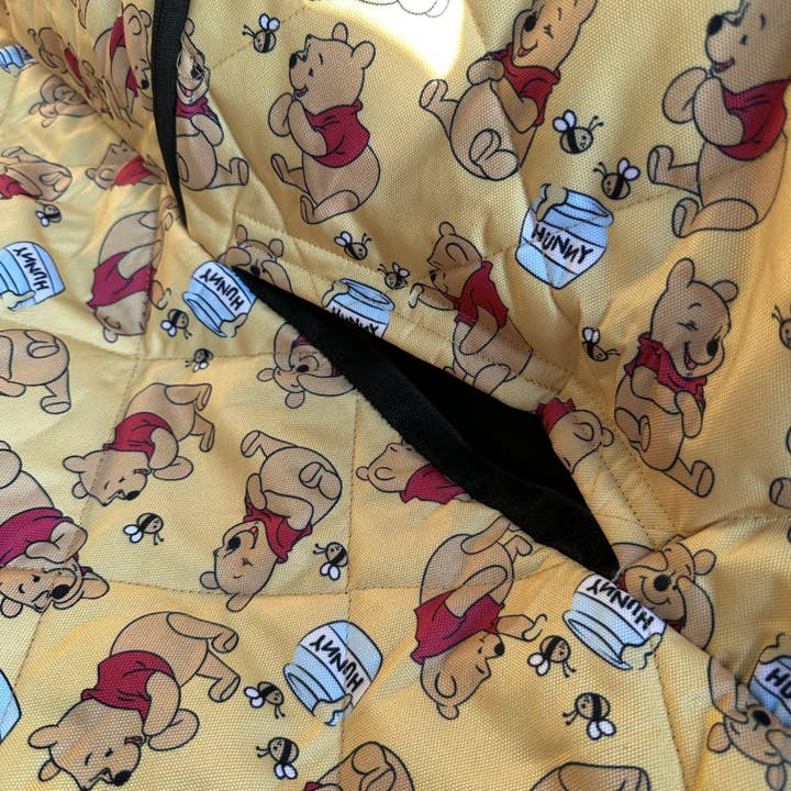 Pablo & Co. Boutique - Wholesale Pet carrier – Dog - Winnie the Pooh & Bee's: Deluxe Hammock Car Seat Cover5