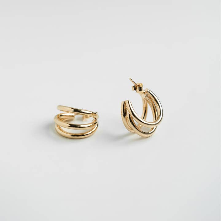 Loops - NOVA for wholesale by Huguette Paris