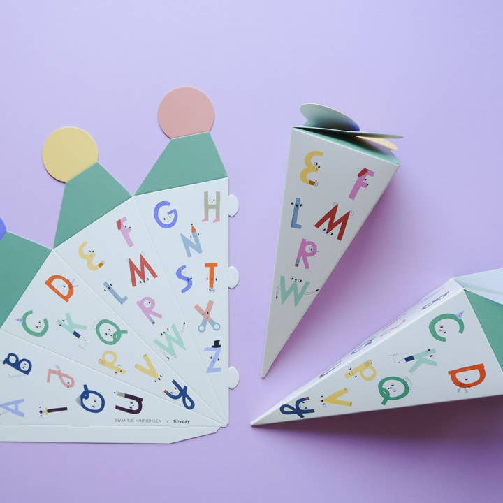 tinyday - Wholesale Party Favor - Mini school cone | ABC3