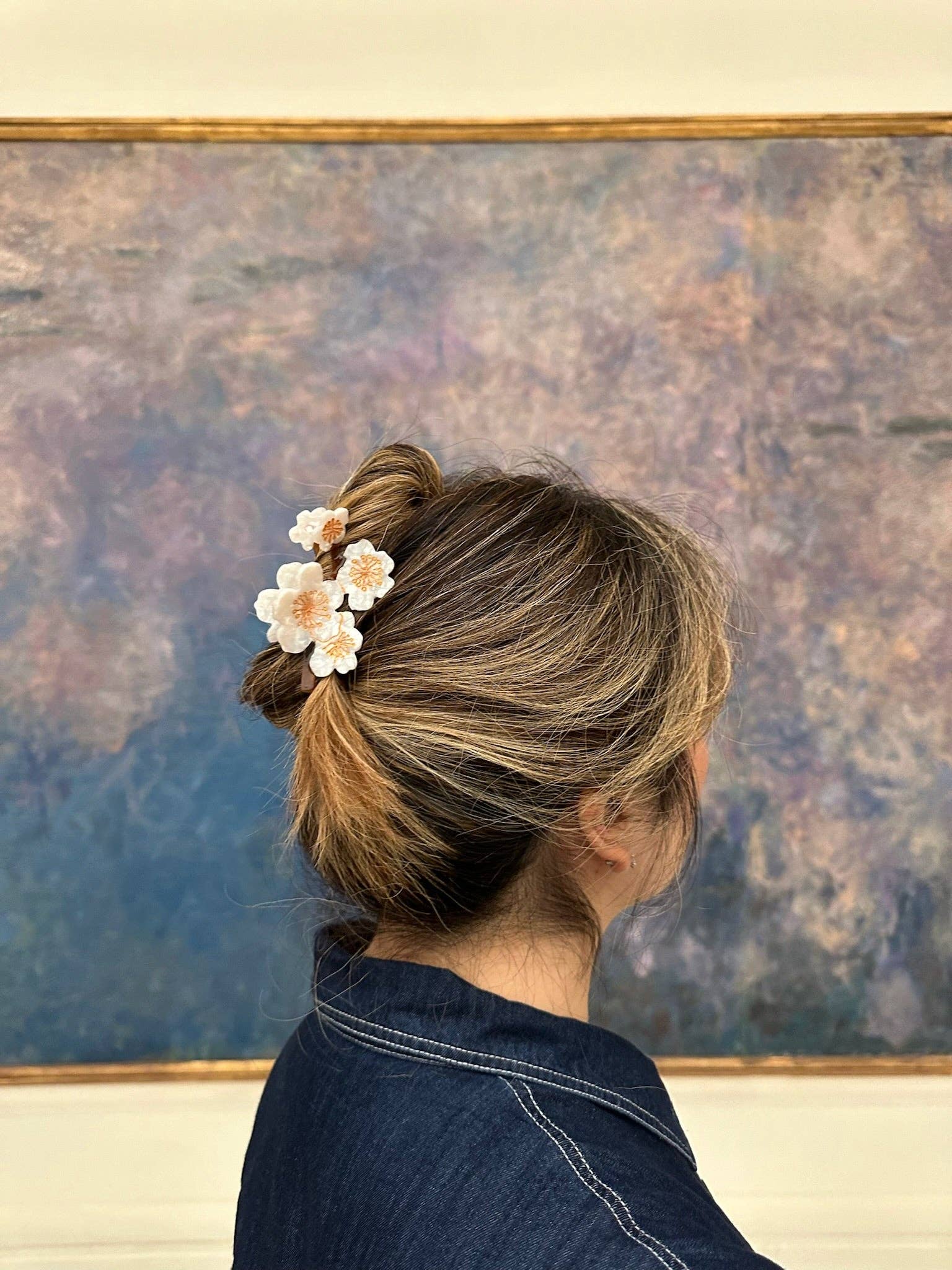 Solar Eclipse – wholesale Hair clip – Women’s – Hand-painted Cherry Blossom Flower Claw Hair Clip | Eco-Friendly10