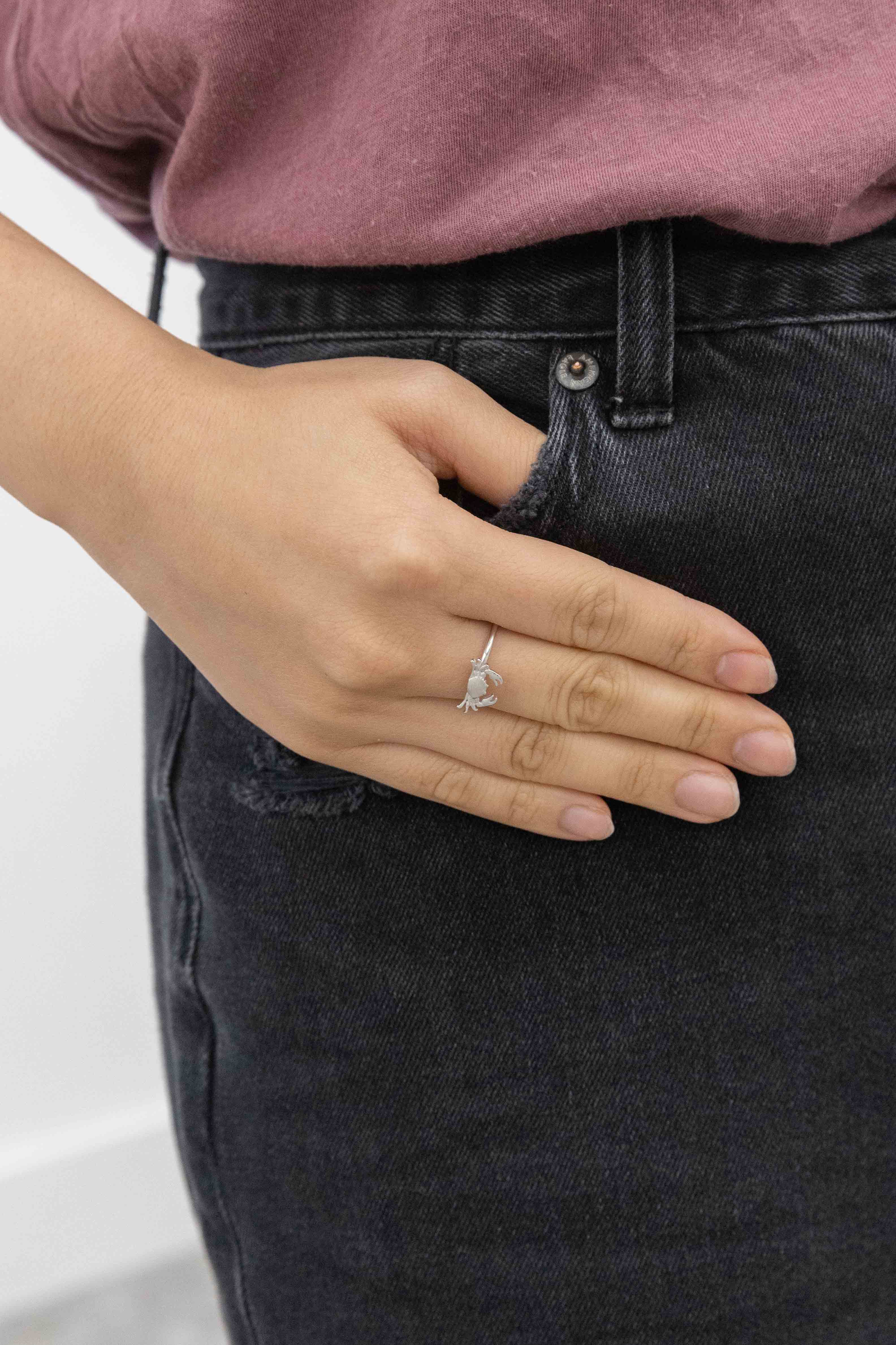 Lovoda - Wholesale Band/Stacked Ring - Maryland Crab Ring (18K & 24K Gold)5