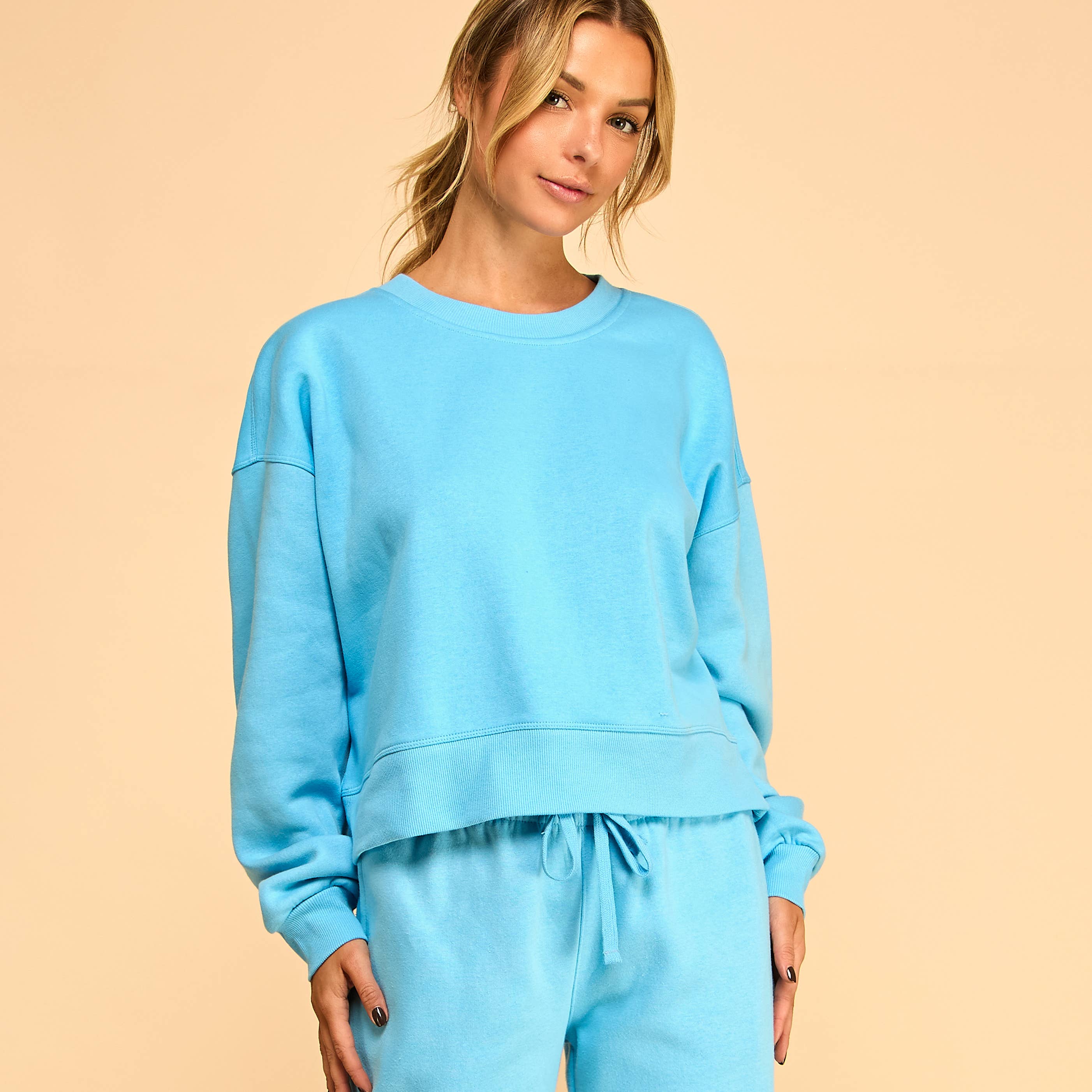 FREEZIA - Vente Sweat-shirt – femme - SWEAT-SHIRT COURT À COL ROND EN MOLLETON ULTRA DOUX-FZ000730