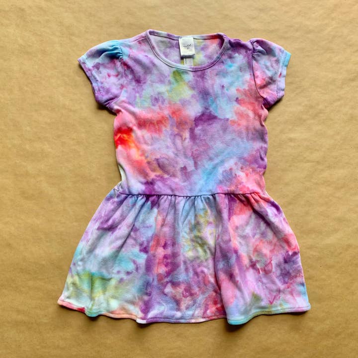 Robe en coton à manches courtes pour filles pour la vente par Rooted Rags