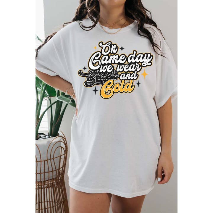 Tee Gameday Preto & Ouro por atacado de Jaylanie