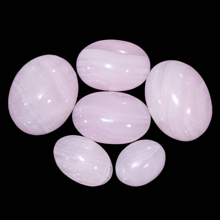 Oreillers en calcite rose Pierre de paume 1kg 2,2lbs pour la vente par Quasar Gems USA