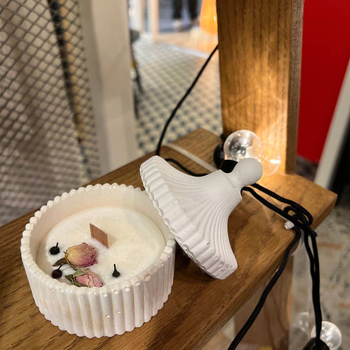 Koncretosa - Wholesale Jar/Filled Candle - Nina candle4