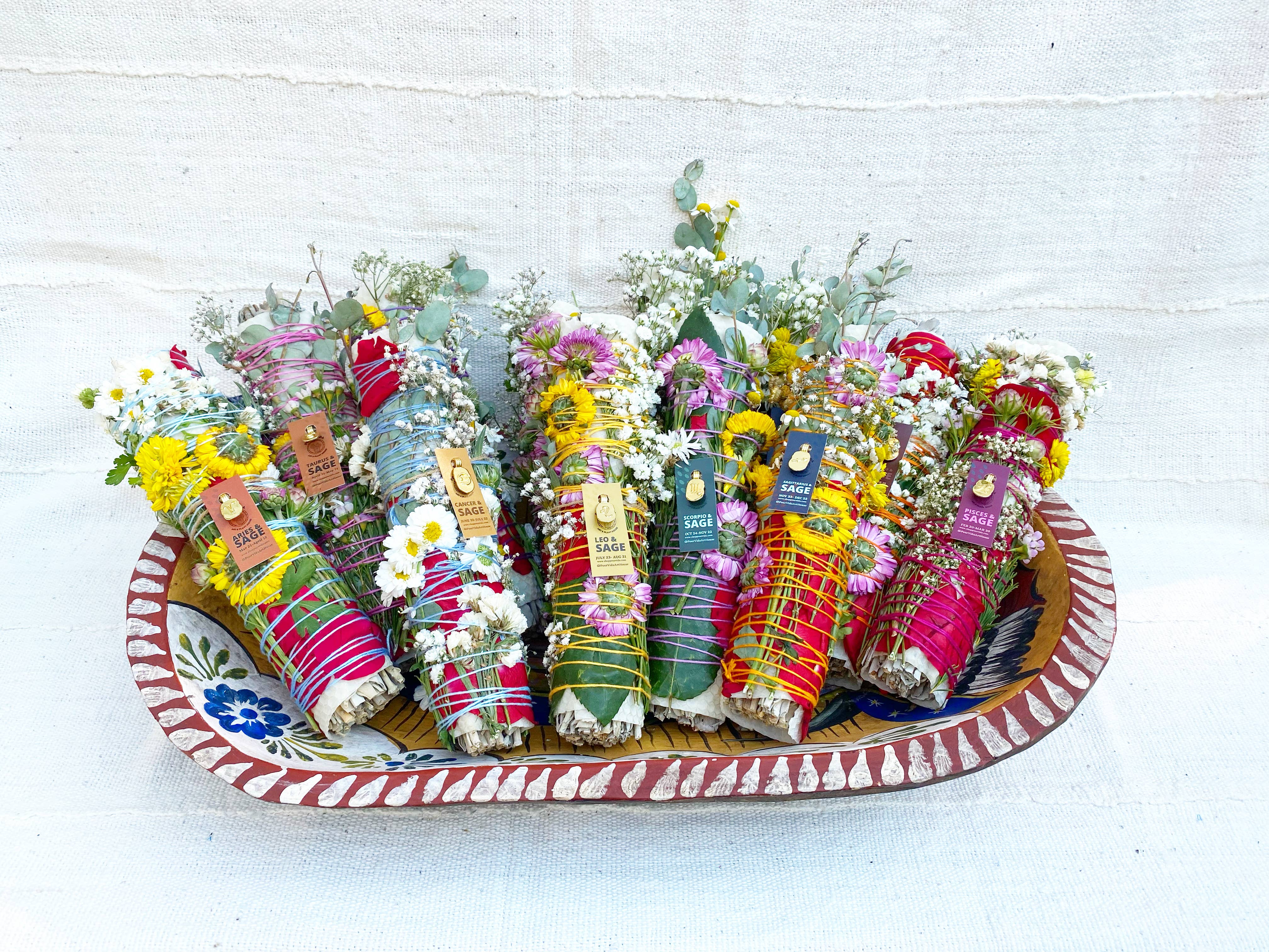 Pour Vida - Wholesale Smudge Stick - Scorpio & Sage Zodiac Smudge Stick, 9"3