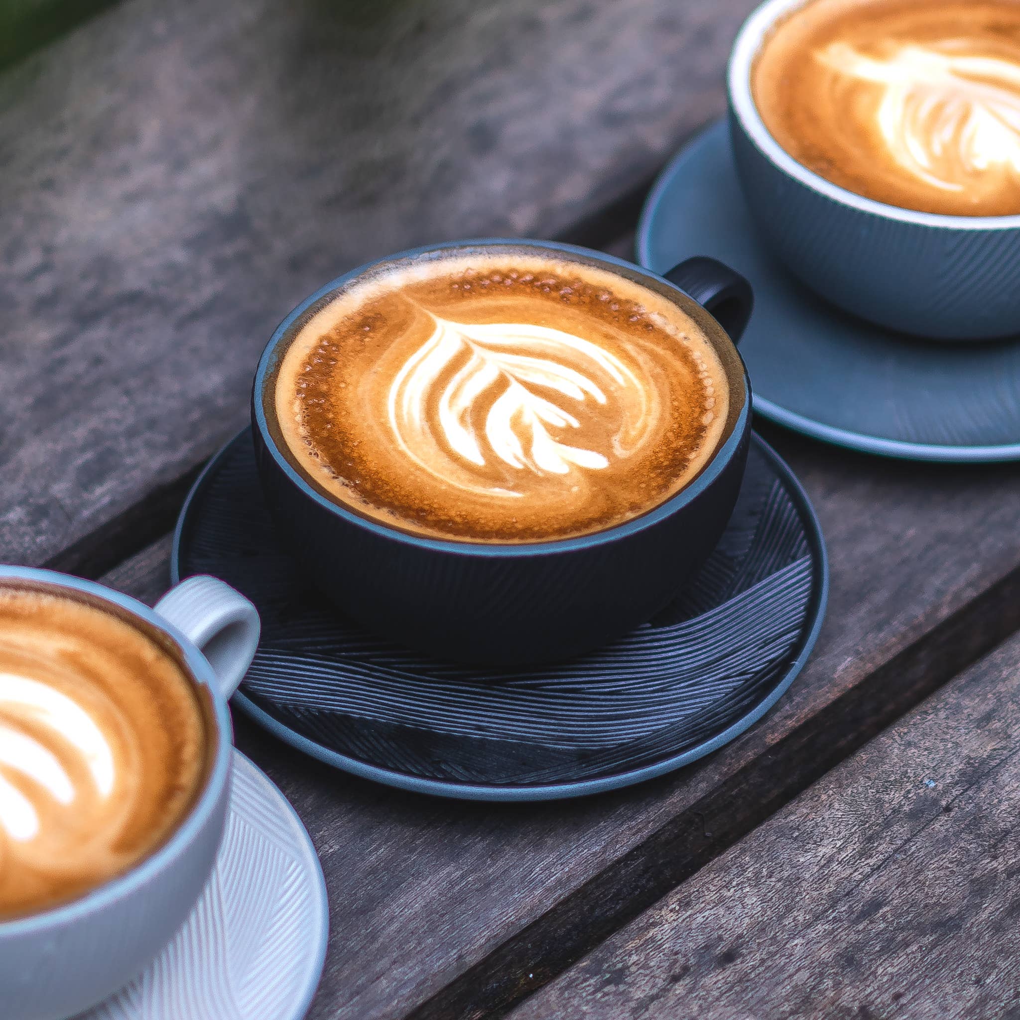 BOMSHBEE - Wholesale Coffee/Tea Cup - The Marlin Cup & Saucer - Black2