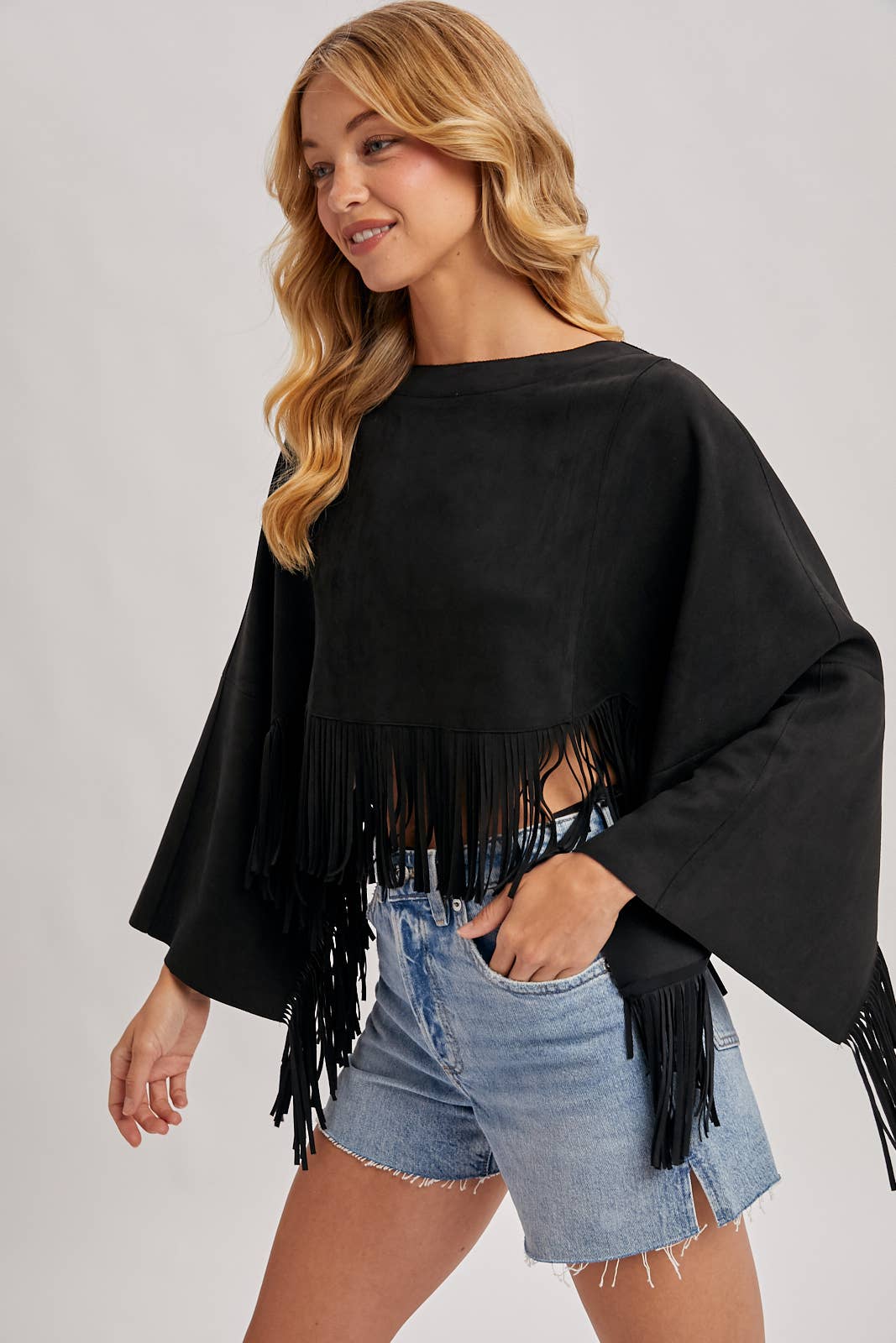 Bluivy - Wholesale Poncho - Women's - WESTERN BOHEMIAN SUEDE FRINGE CAPE4