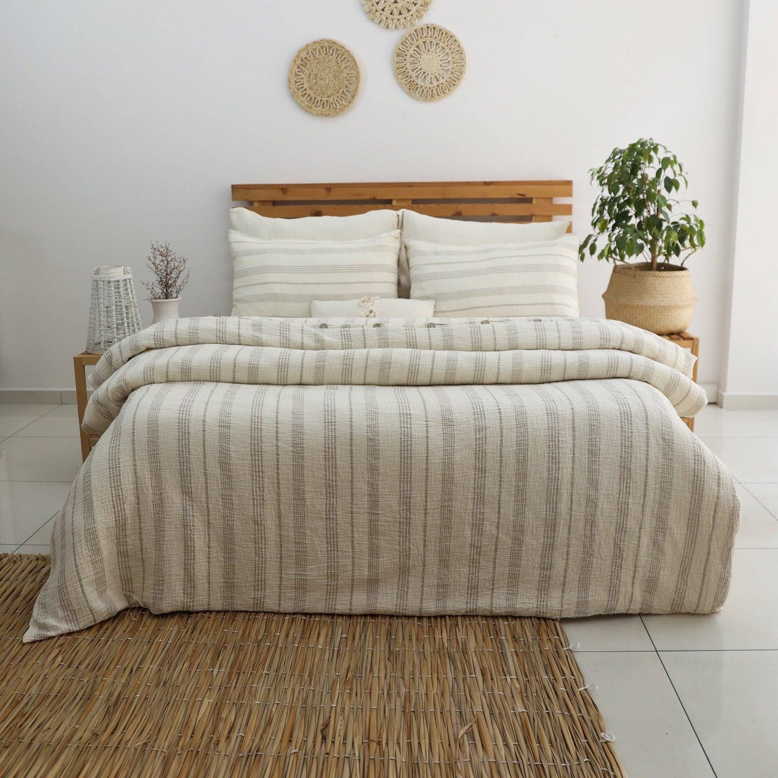 Naturloom - Wholesale Bedding Set - GOTS Certified Organic Muslin Duvet Cover Set with Fitted Sheet and Pillowcases – Hypoallergenic Cotton Bedding3