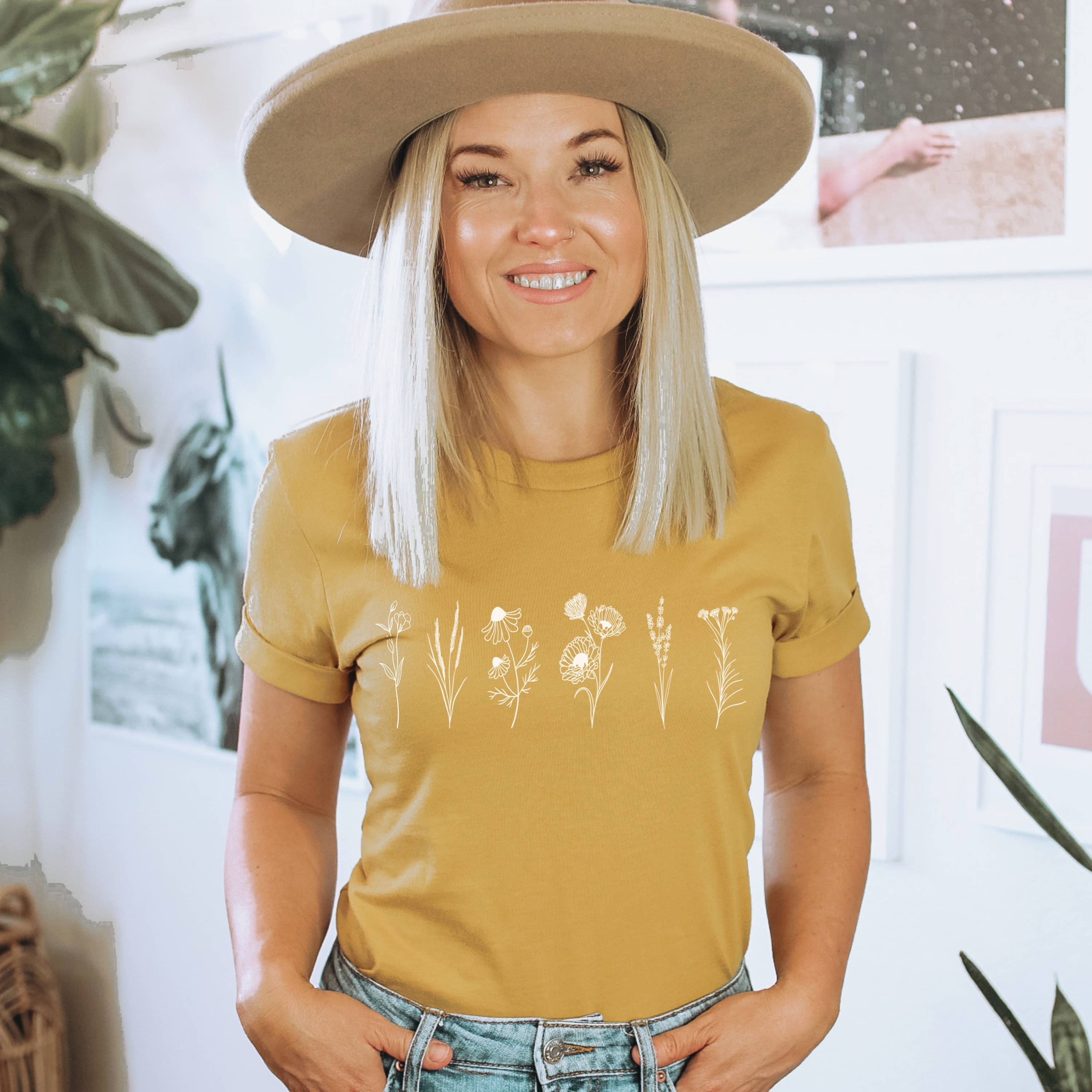 Humm & Willow – wholesale T-shirts med screentryck – Dam – T-shirt med vilda vårblommor2