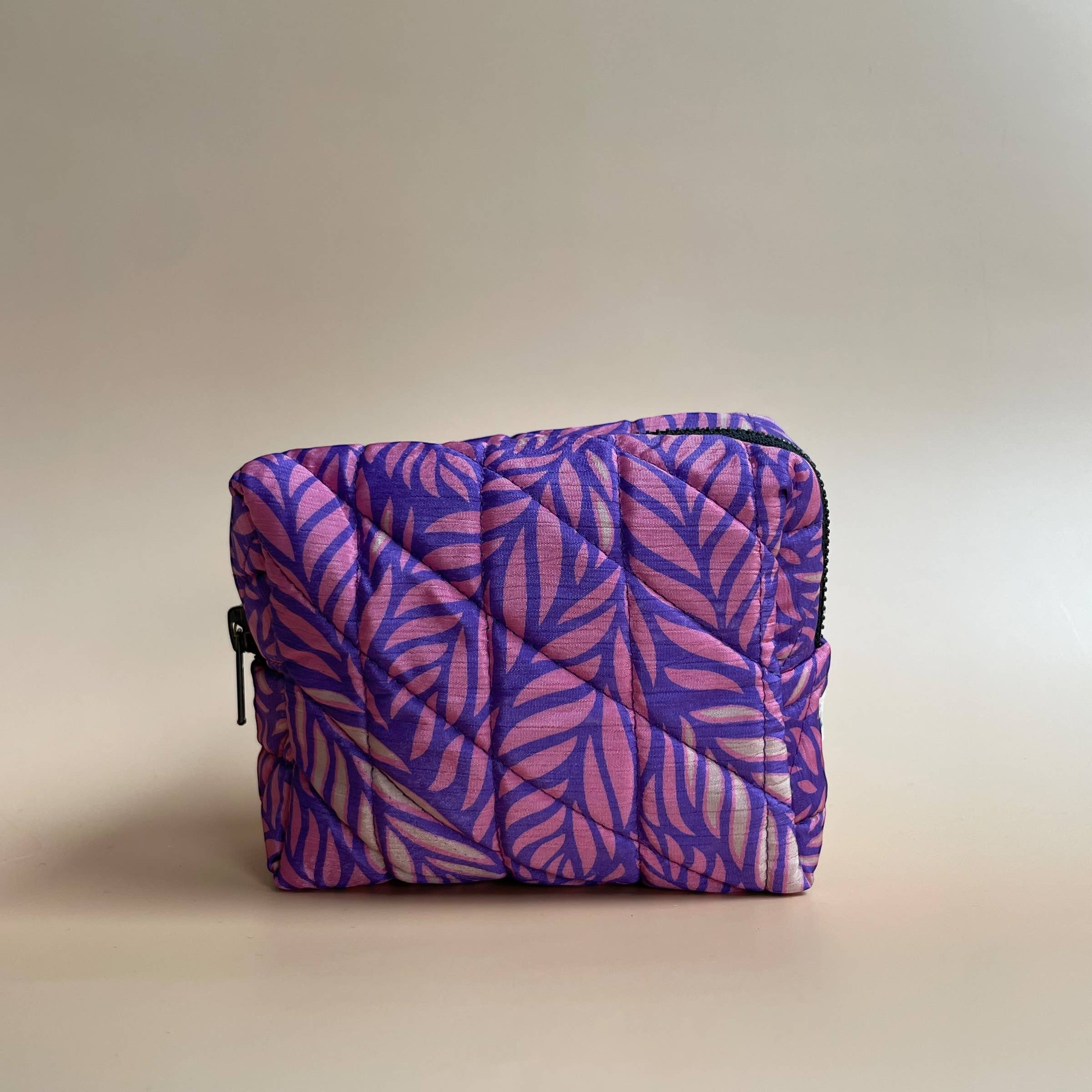 LAYA Cph - Wholesale Makeup/Cosmetic Bag - Nia Makeup Pouch – Sari Collection10
