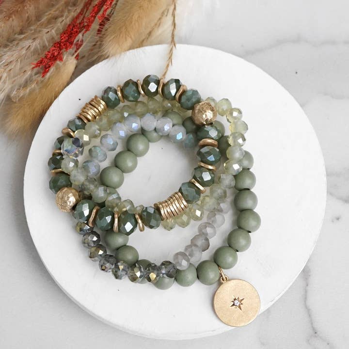 PennyLine inc - Wholesale Beaded Bracelet - Beaded bracelets set in Olive green with a coin charm2