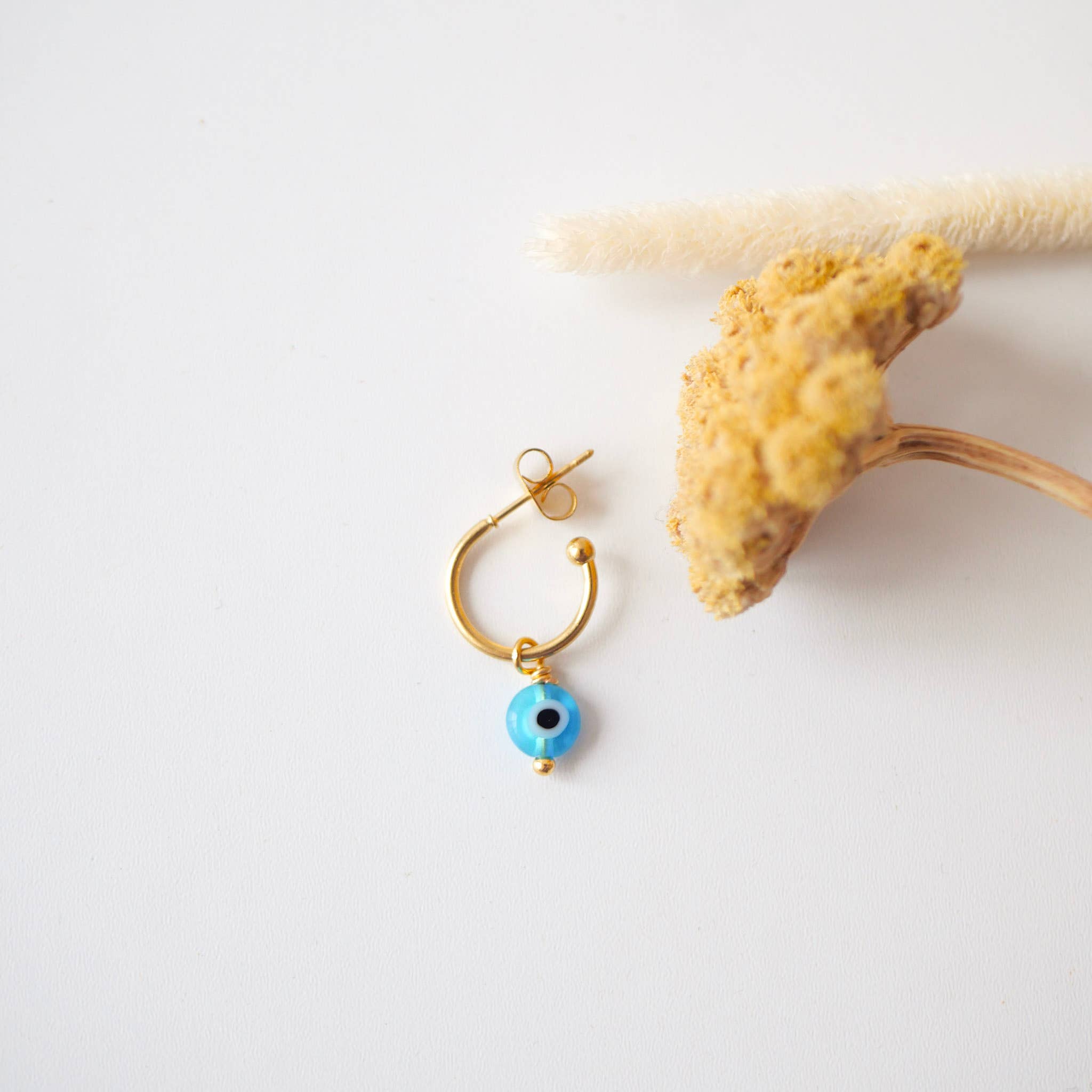 Azeria Création - Wholesale Huggie Earrings - Héna Mini Creole26