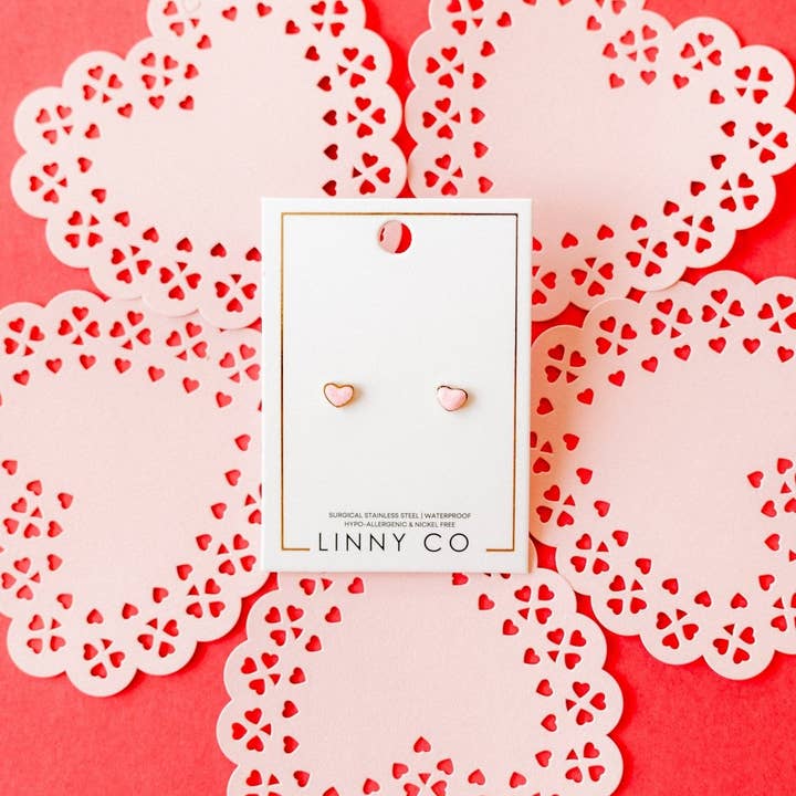 LINNY CO - Wholesale Stud/Post Earrings - Screwback Stud Earrings - Nora Heart Pink10
