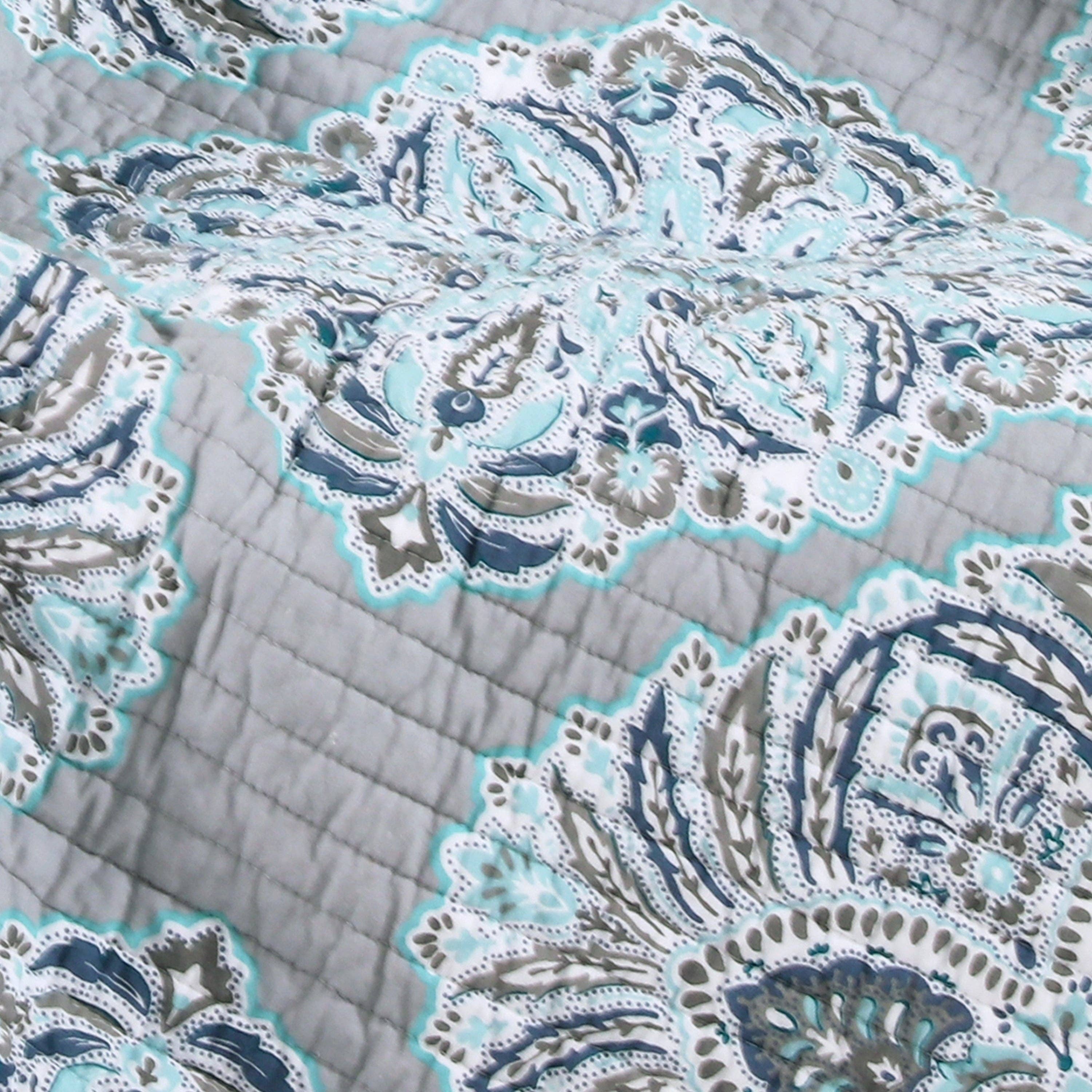 Levtex Home - Wholesale Throw blanket - Tania Quilted Throw2