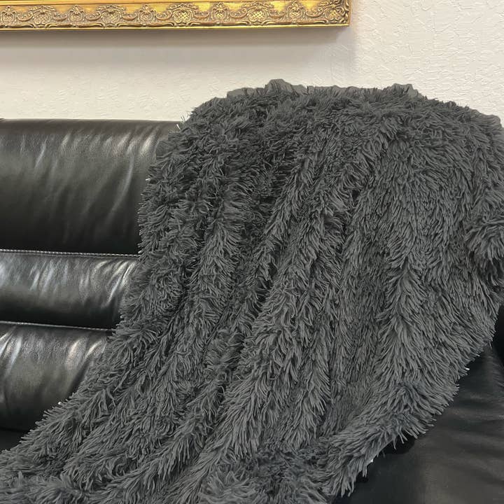 Peking Handicraft - Vendita all'ingrosso Plaid - Plaid in pelliccia sintetica Dreamy - Laurel & Mayfair3