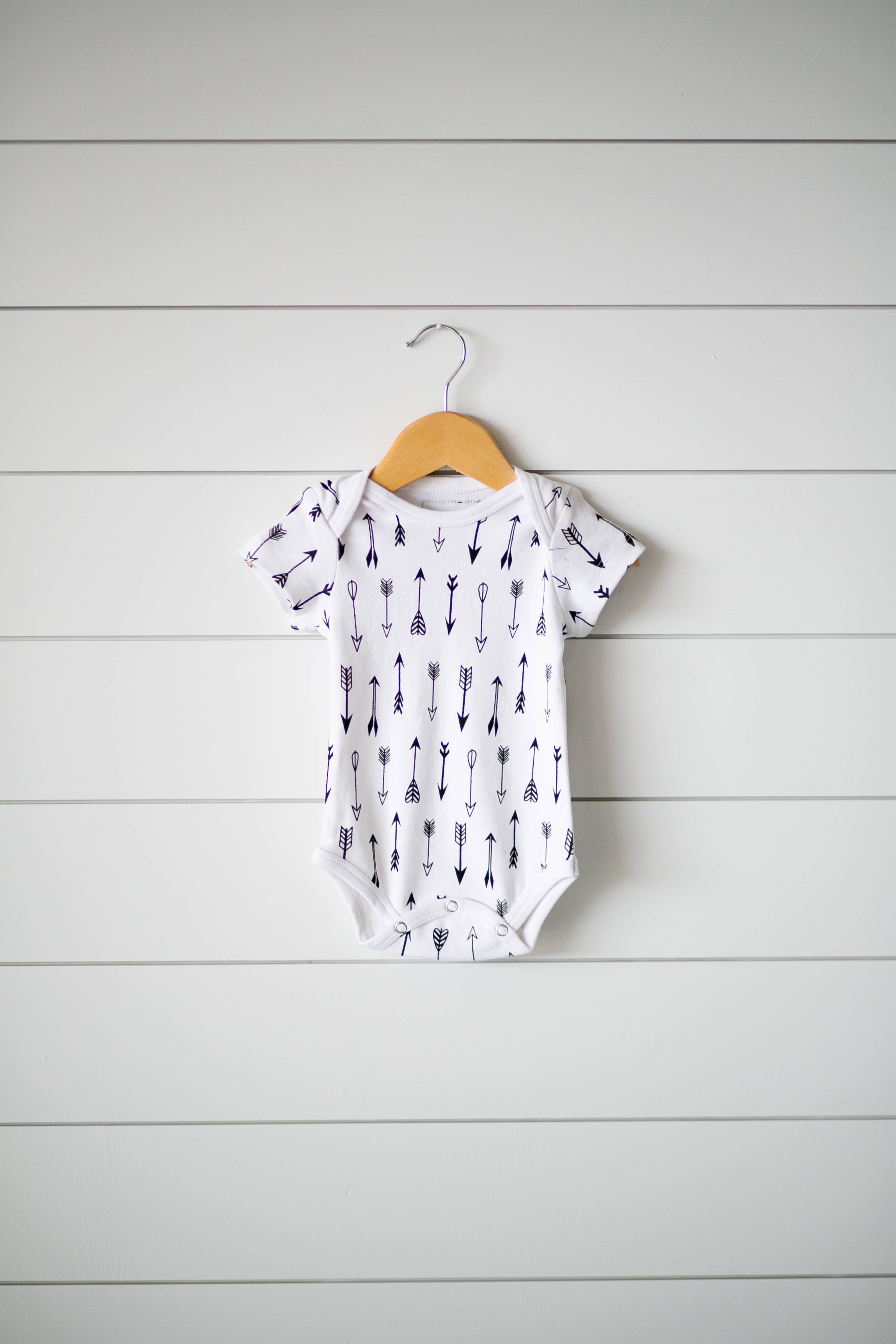 Modern Burlap - Wholesale Bodysuit (Non-Footed) - Baby - Organic Short Sleeve Bodysuit | Solids & Prints1