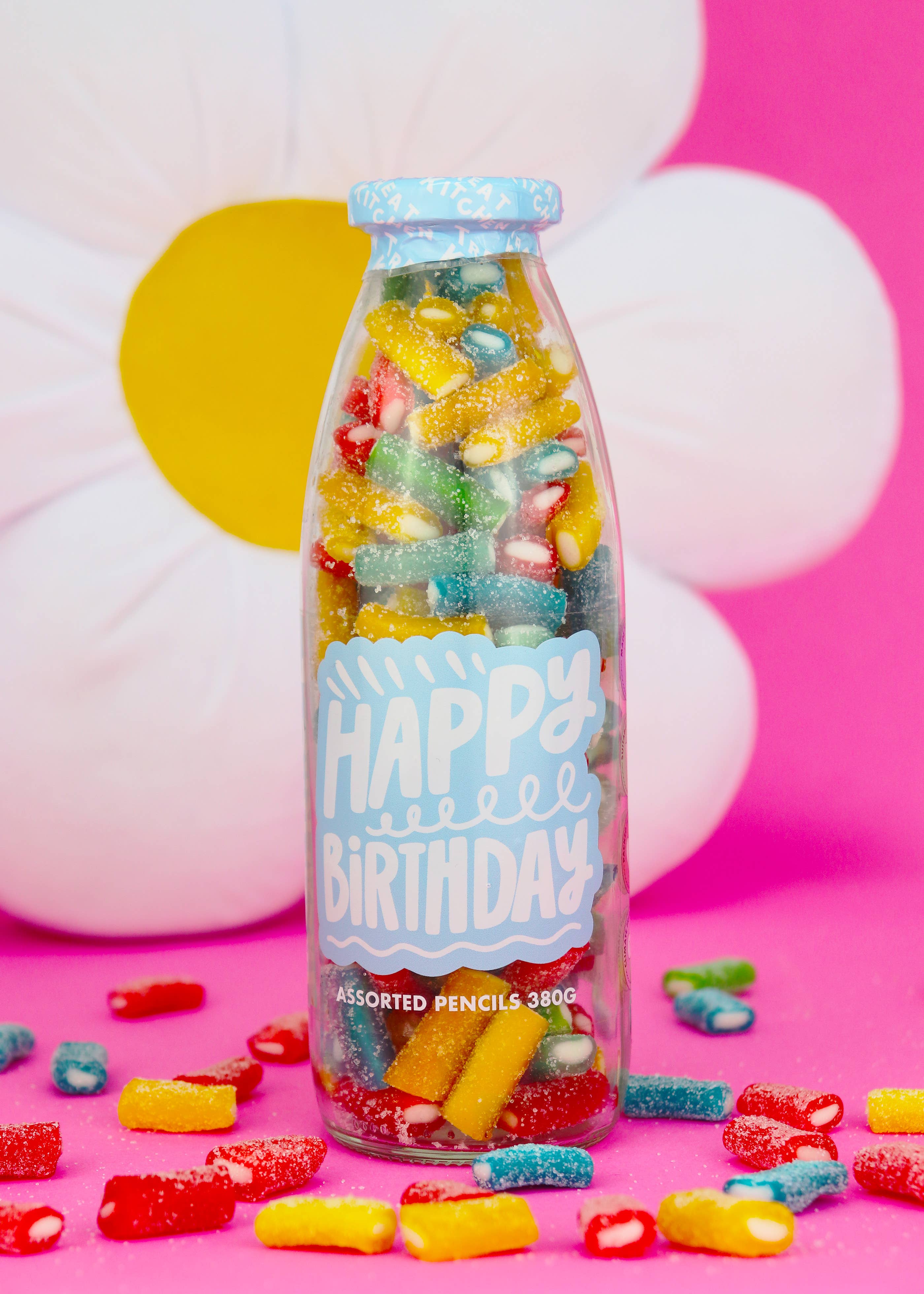 Treat Kitchen - Wholesale Gummy - Happy Birthday Sweet Message Bottle - 350g2
