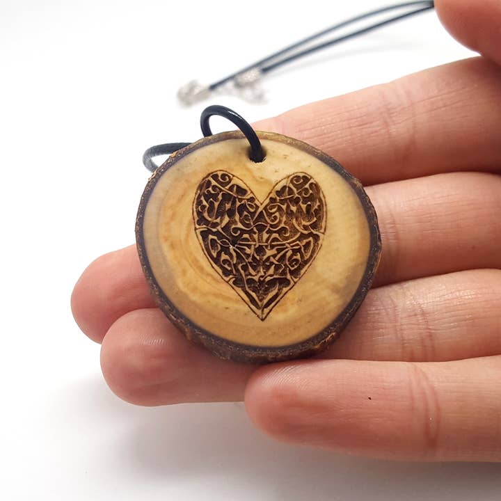 Lyoncraft - Wholesale Pendant/Charm Necklace - Celtic Heart Wooden Pendant Necklace, Simple Romantic Design