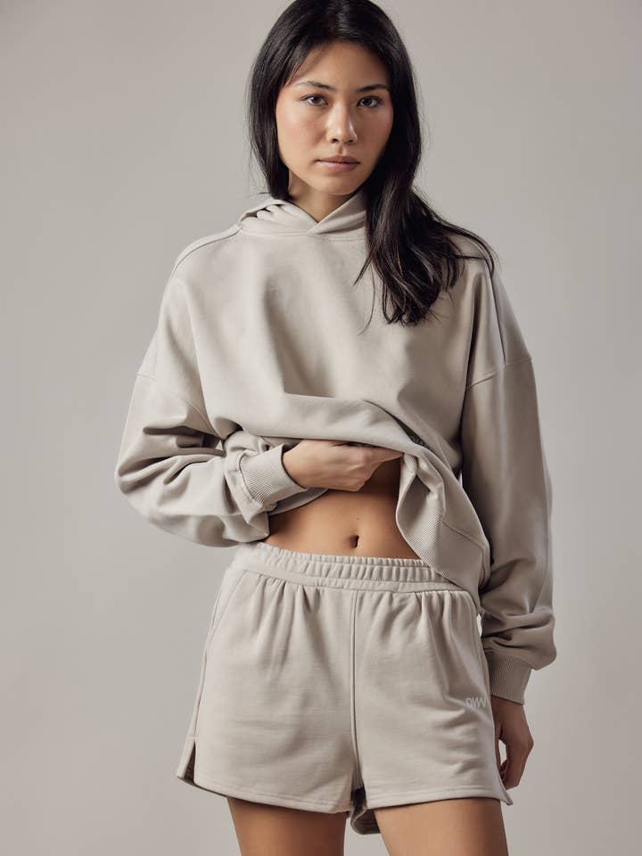 OWN OFF WITH NATURE - Wholesale Shorts - Women's - Pantaloncini a vestibilità ampia2