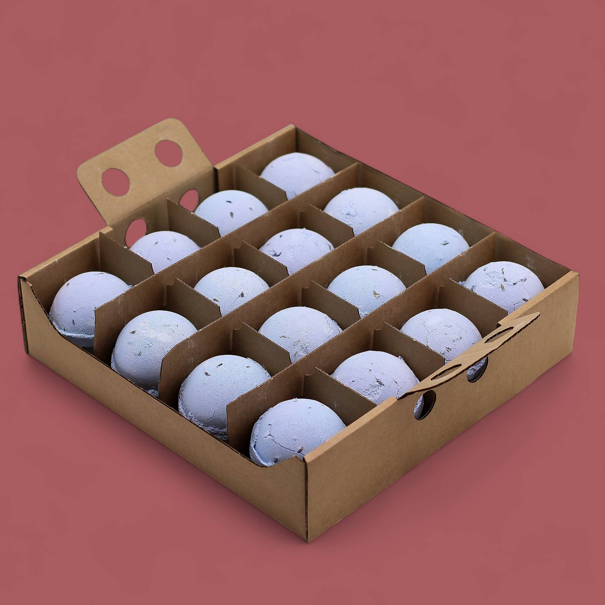 AW Aromatics Limited – wholesale Bath bomb/fizz –  White Label Lavender & Seeds Bath Bomb 180g3