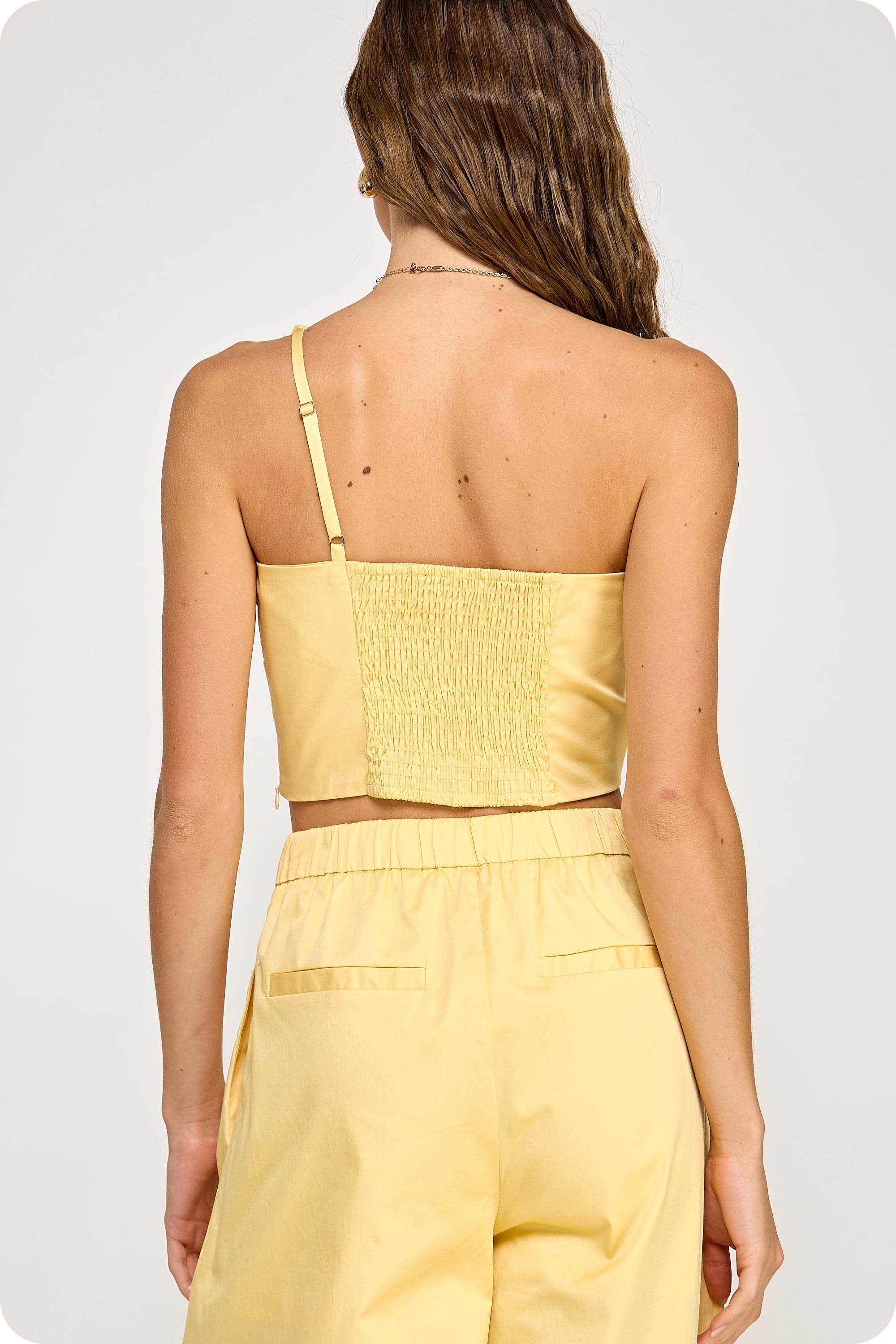 Strut & Bolt - Wholesale Shirt - Women's - One-Shoulder Knotted Flower Bow Crop Top5