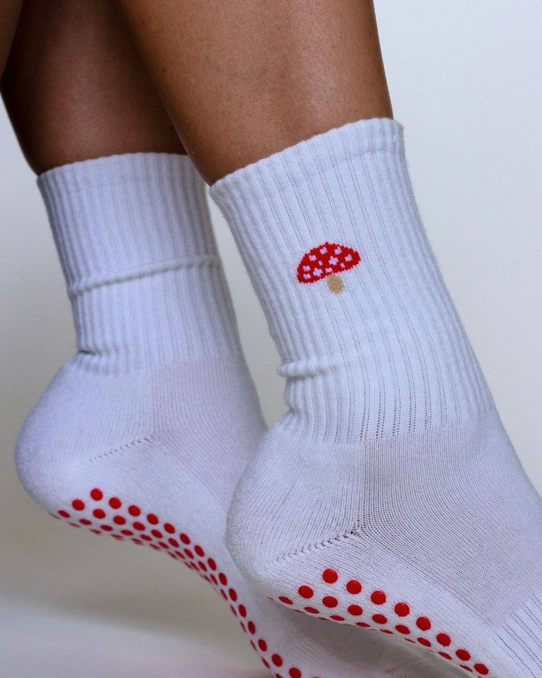 California Grip Socks - Wholesale Socks - Unisex - The Mushroom Grip Socks4