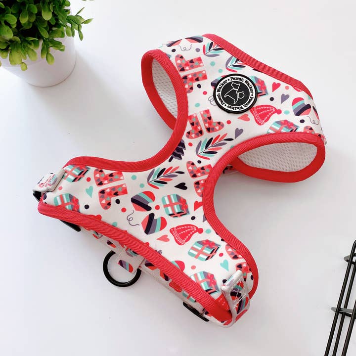 Harnais ajustable Winter Wonderland pour la vente par Pawsh Walker