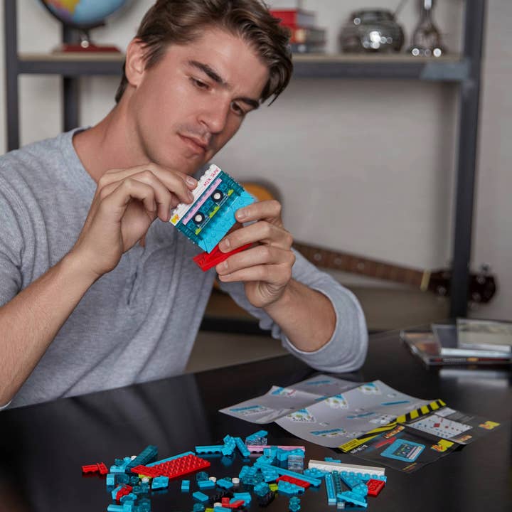 Brickcraft - Wholesale Building Set - Kids - MTV Cassette Tape Brick Building Set3