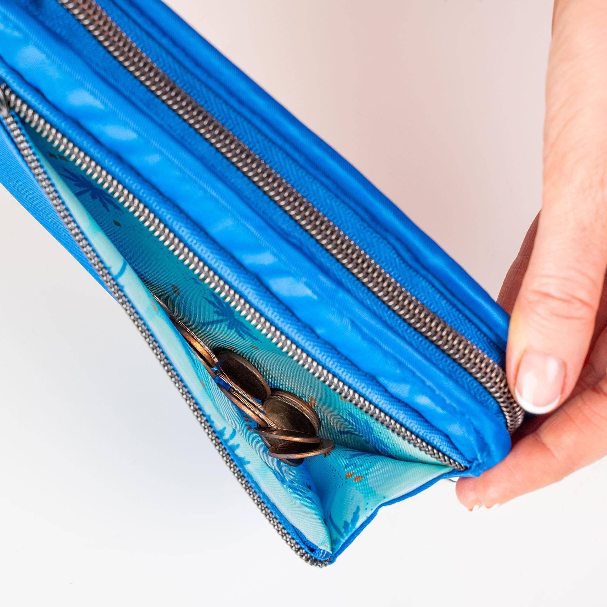 Lug - Wholesale Wallet - Women's - Legacy Collection Tandem SE RFID Wallet50