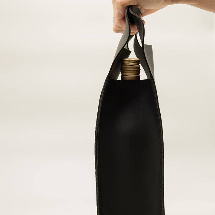 Lindy Leather - Wholesale Wine Tote - Leather Wine Tote13