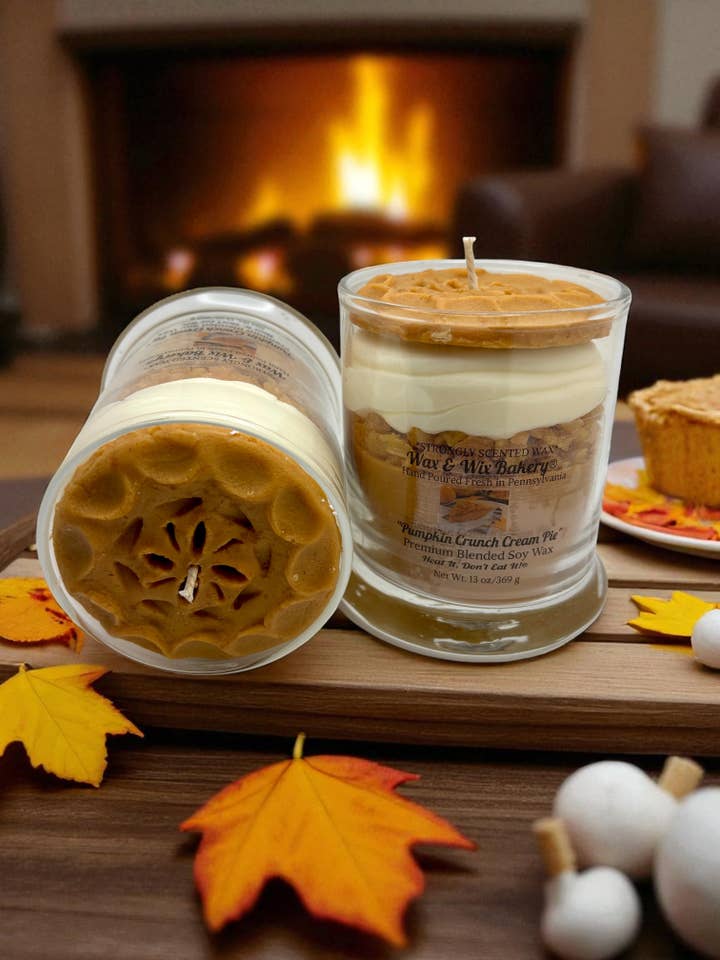 Pumpkin Crunch Cream Pie Candle 13oz. Large Dessert Candle for wholesale by Wax and Wix Bakery®
