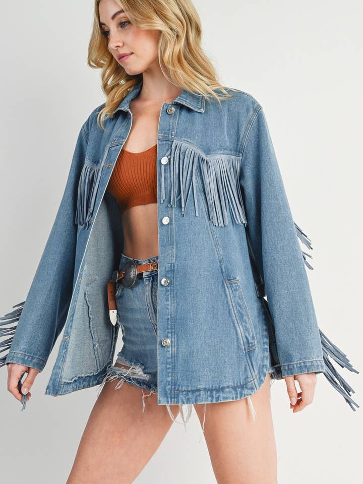 Bluivy - Vendita all'ingrosso Giacca - Donna - Giacca in denim western con frange e bottoni - confezione aperta36