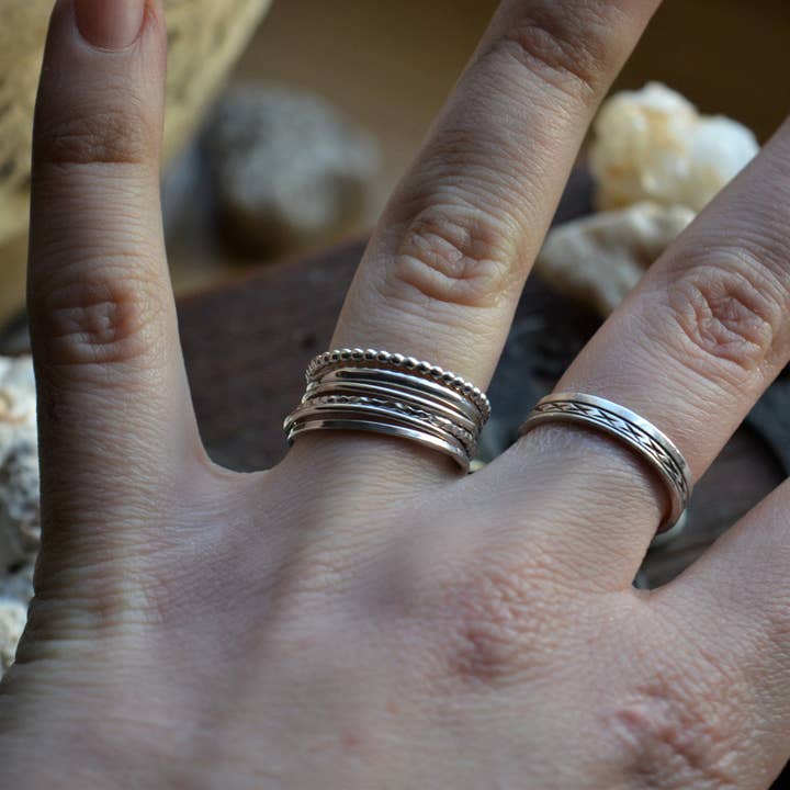 Anel de prata empilhável de estilo antigo por atacado de RoxyLab