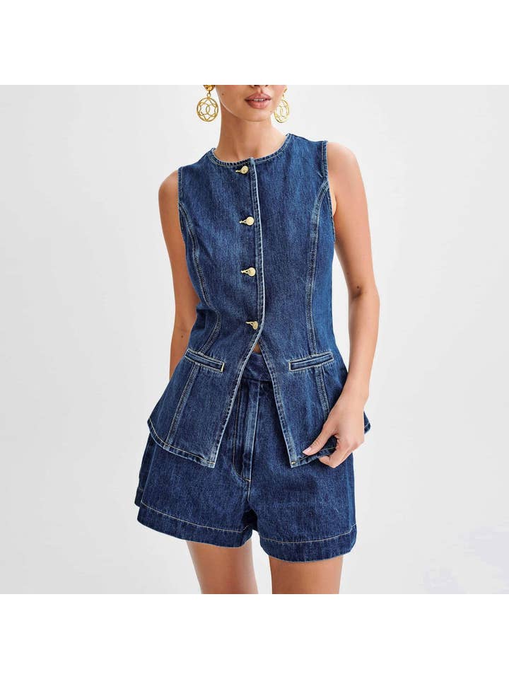 En uppsättning Damers mode avslappnad ärmlös väst och jeansshorts tvådelat set för wholesale på Faire