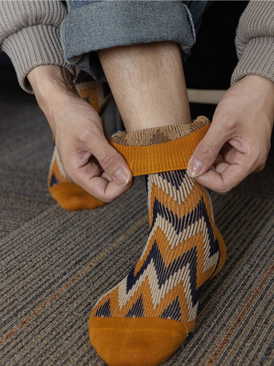 Funkyrel® Atzbranding Limited - Wholesale Socks - Women's - Rufia - Vintage Fashion Thick Mid-Calf Socks7