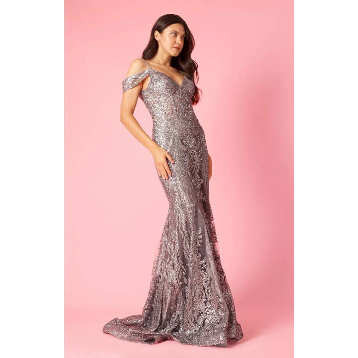 Off-shoulder pailletten corset galajurk goud en andere Avondkleding wholesale inkopen. Gratis retourzendingen en een 60-dagen netto betalingstermijn op Faire.com trends op Faire.