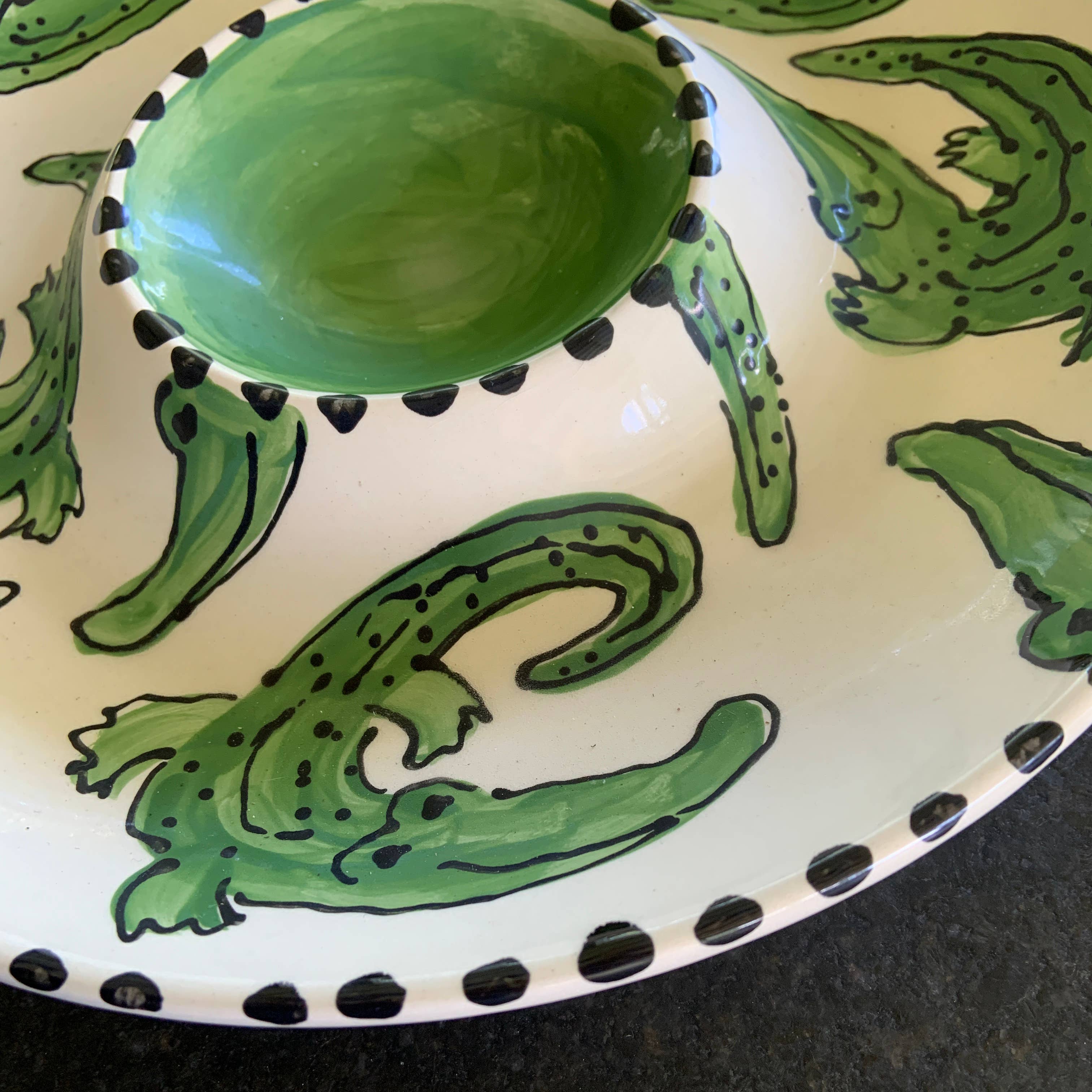 Magnolia Creative Co. - Wholesale Condiment/Dip Bowl - Alligator Chip and Dip2