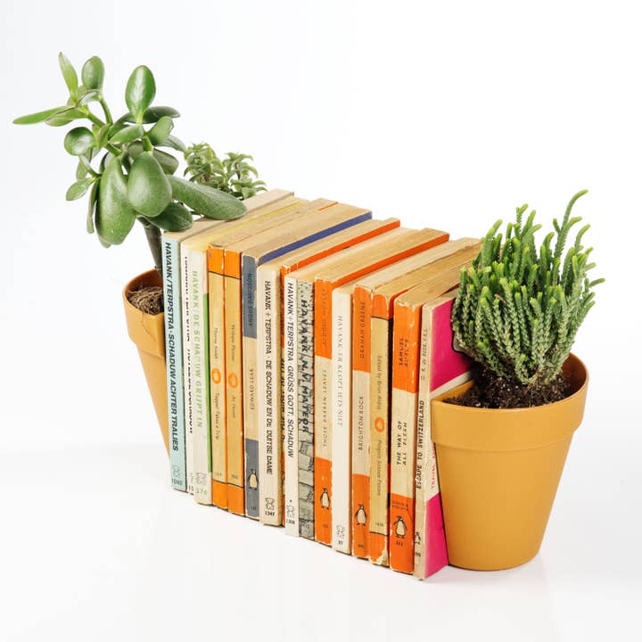 SUCK UK Ltd - USA - Wholesale Bookend - Plant Pot Bookends