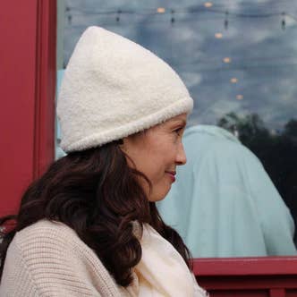 Gorro con forro polar Boucle para venta al por mayor de Apres