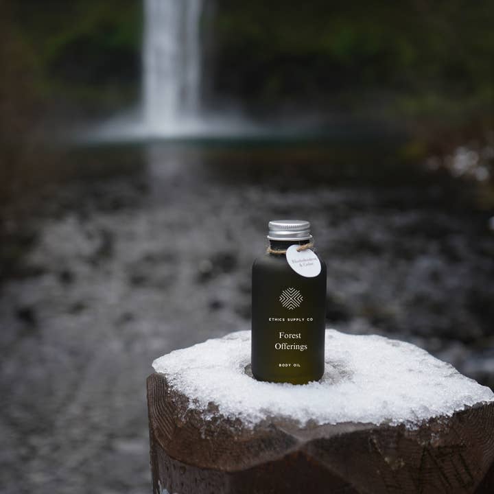 Ethics Supply Co. - Wholesale Bath/Body Oil - Forest Offerings: Rhododendron & Cedar Body Oil 1