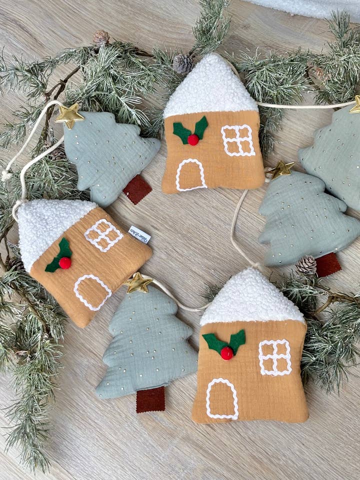 Handmade Christmas Garland – Fabric Gingerbread House & Tree Bunting, Kids Room Holiday Decor for wholesale by Velvet White
